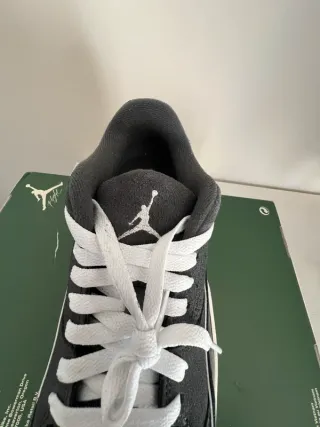 Nike Jordan Flight Court