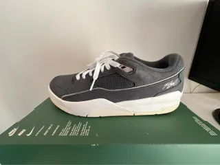 Nike Jordan Flight Court