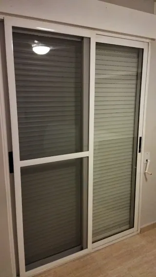 Ventana Balconera Corredera Blanca