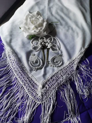 Conjunto Flamenca Perlas y Peineta