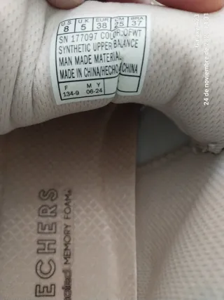 Zapatillas tipo bota Skechers Beige