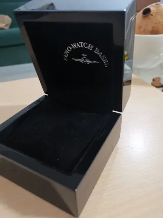 Caja Zeno Watch Basel Negra