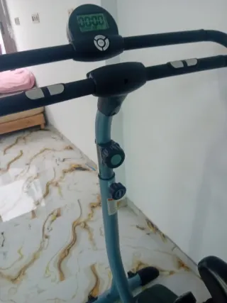 Bicicleta estática elíptica