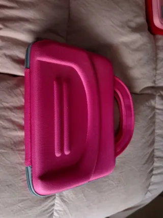 Maletín rosa para tablet o MacBook