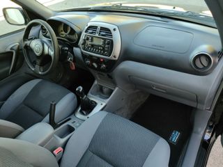 TOYOTA Rav4 2.0 VVTi Luna 4X4