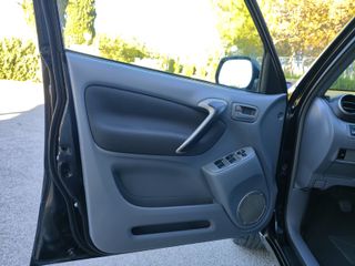 TOYOTA Rav4 2.0 VVTi Luna 4X4