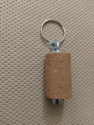 Portachiavi artigianale sughero e metallo