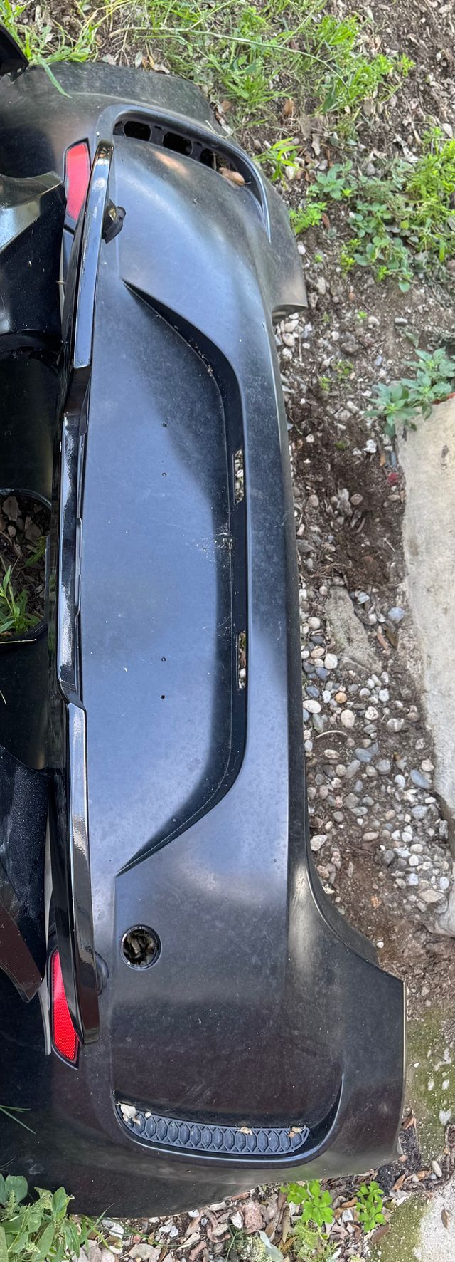 Parachoques trasero kit aerodinámico León 2