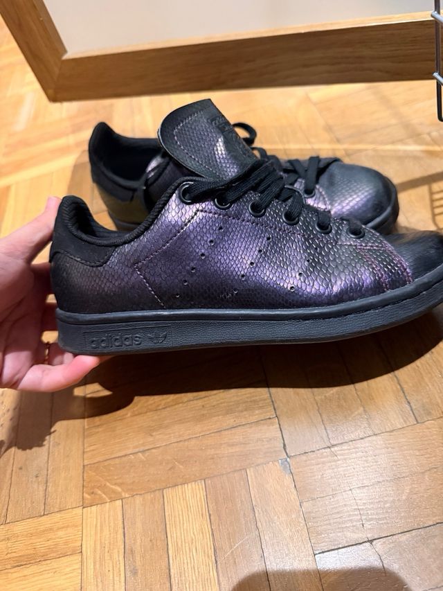 Zapatillas Adidas Stan Smith Negras Moradas
