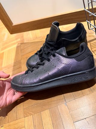 Zapatillas Adidas Stan Smith Negras Moradas