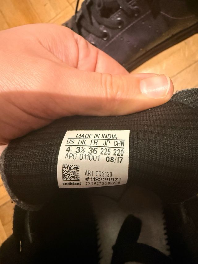 Zapatillas Adidas Stan Smith Negras Moradas