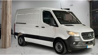 Mercedes-Benz Sprinter 2021