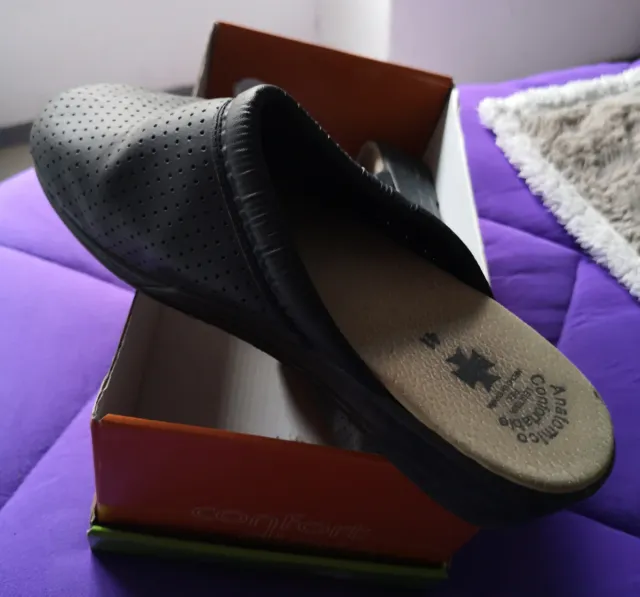 Zuecos de trabajo azul marino talla 41