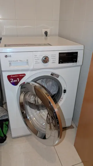 Lavadora Secadora LG Direct Drive 8/5kg