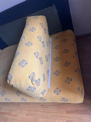 Sofá 3 plazas tela amarillo y azul