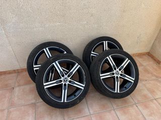 Llantas Mercedes 18