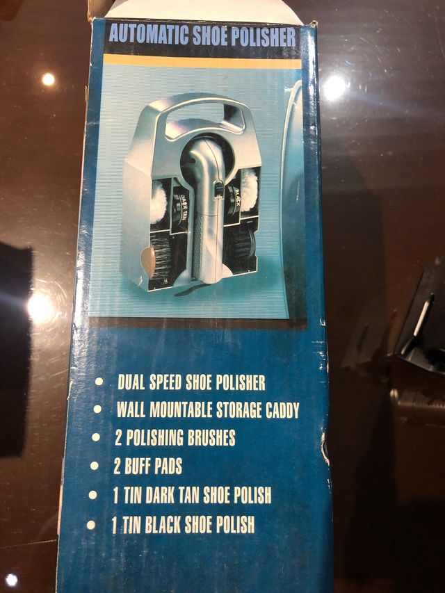 Limpiador de zapatos automático