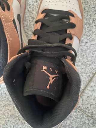 Zapatillas Jordan 1 Rosa y Blanco