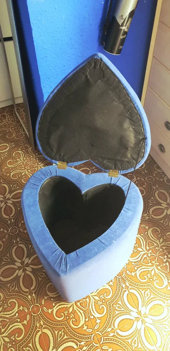 Puff Baúl Corazón Azul