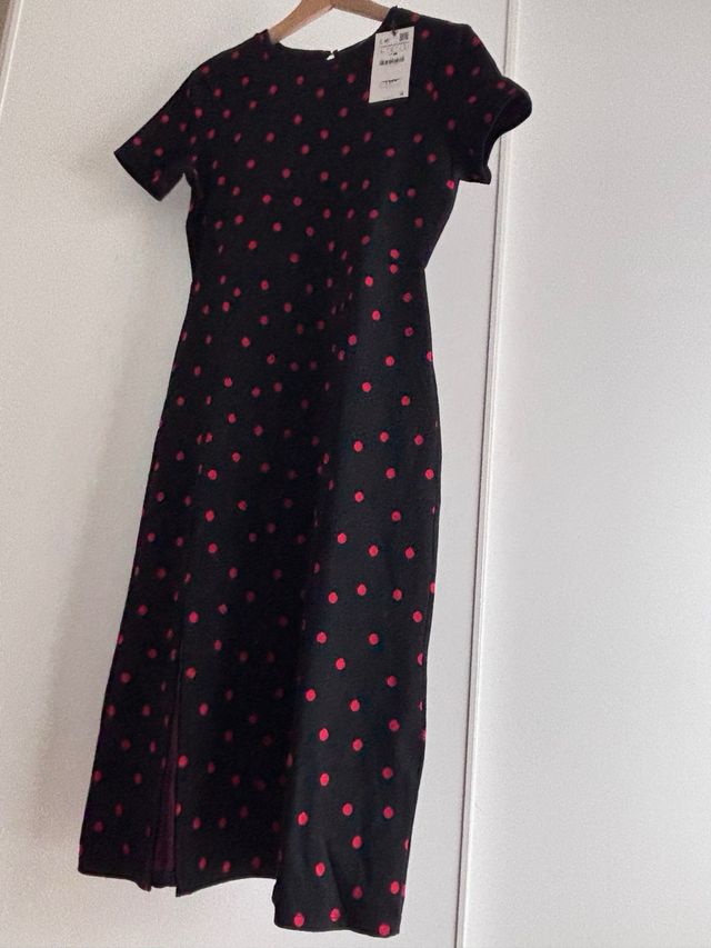 Vestido Zara Negro Lunares Rojos