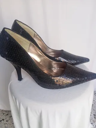 Zapatos de tacón Blue Box negros talla 41