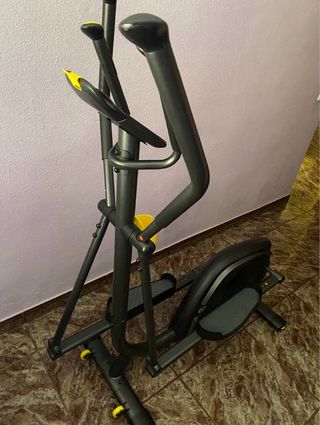Bicicleta Elíptica Gris y Negra