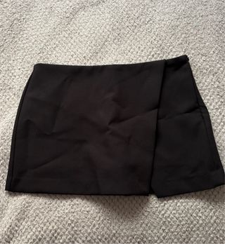 Falda pantalón negra