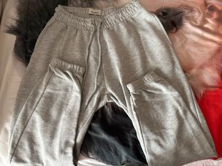 Pantalón chándal Pull&Bear gris
