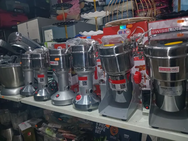 Molinos de granos Swiss Line