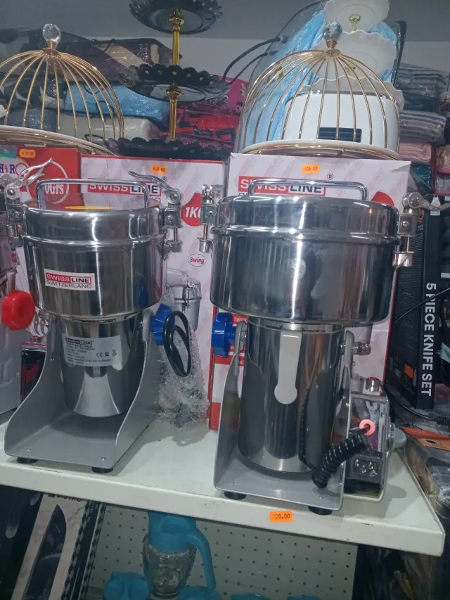 Molinos de granos Swiss Line