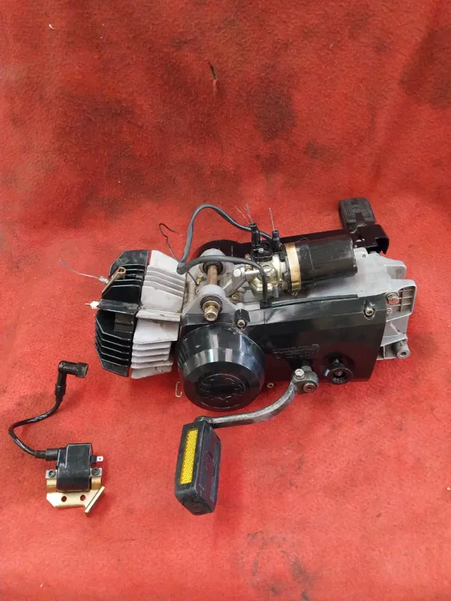 Motor Derbi Variant Start