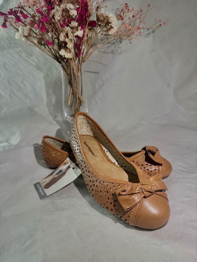 Zapatos planos Hush Puppies beige/marrón