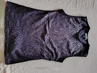 Camiseta sin mangas Bershka Talla M