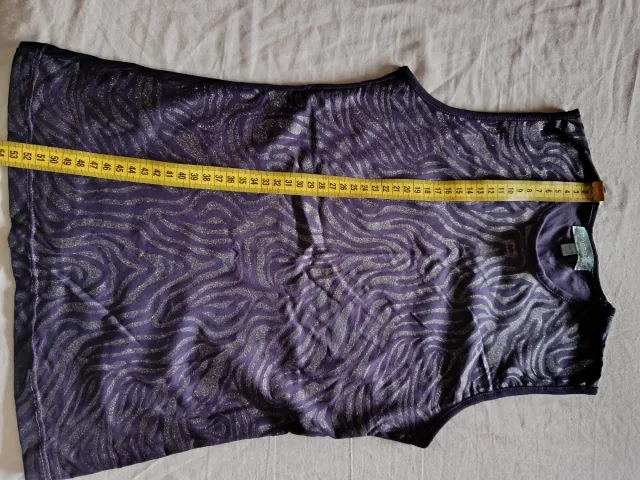 Camiseta sin mangas Bershka Talla M