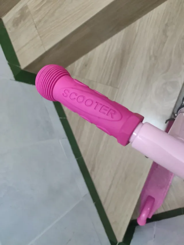 Patinete rosa 2 ruedas