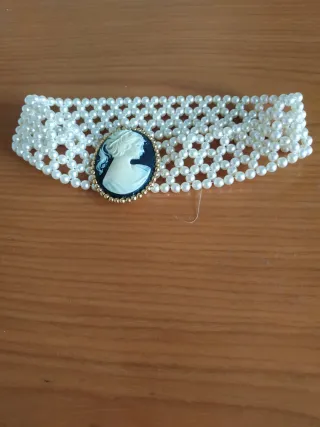 Gargantilla perlas y camafeo estilo vintage