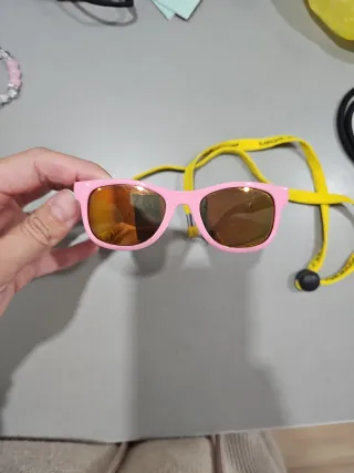 Occhiali da sole rosa per bambini