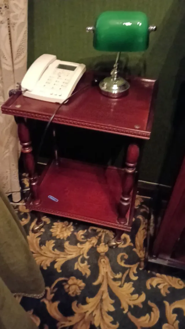 Mesita auxiliar madera