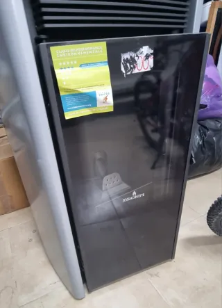 Estufa de pellet Bronpi sin uso Modelo Carla 6kw