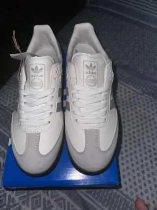 Adidas Samba Blancas y Grises