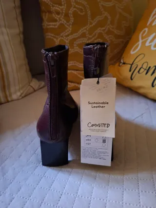 Botines de piel tacón marrón