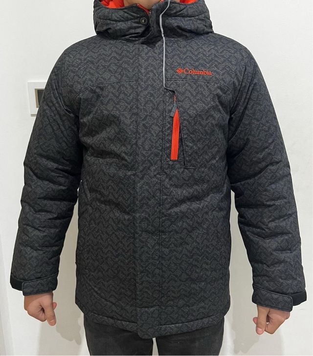 Chaqueta Columbia Negra y Gris