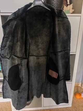 Abrigo Cortefiel Ante Negro Talla XL