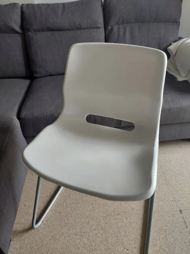 Silla blanca