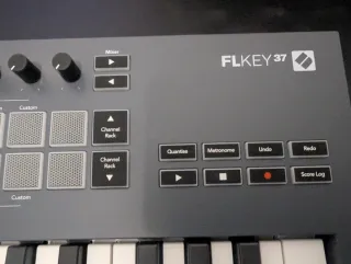 Novation FL Key 37 Teclado MIDI