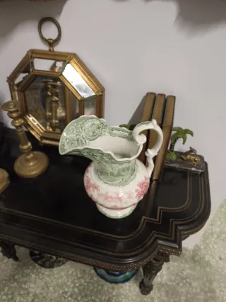 Jarra inglesa antigua