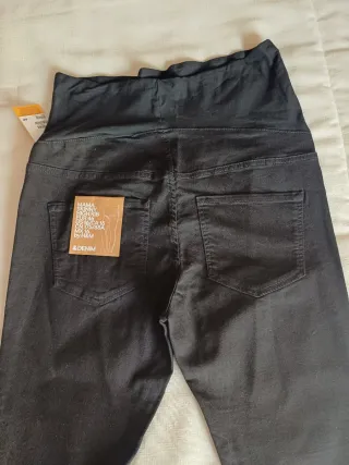 Pantalón premamá negro sin estrenar