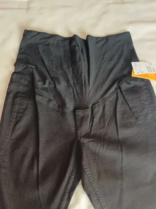 Pantalón premamá negro sin estrenar