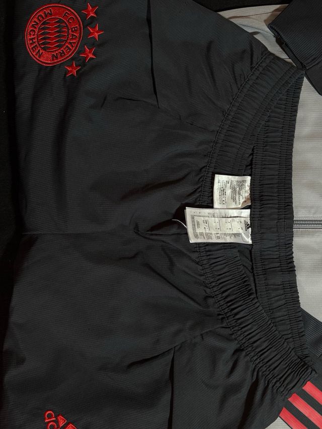 Chándal Adidas Bayern Múnich Gris y Rojo