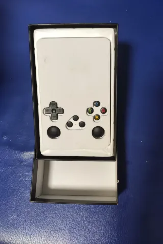 Consola videojuegos retro R36S